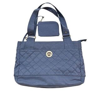 Brand new without Tags Ladies Baggallini Brand Large‎ Blue Quilted Tote Bag